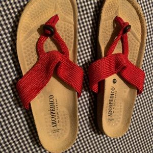 Beautiful red Arcopedio flip flops